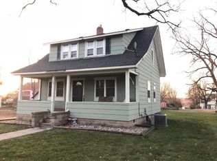 108 N 4th St, Le Sueur, MN 56058