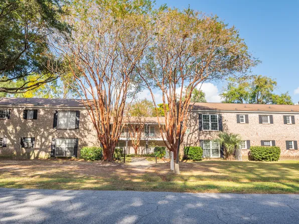 650 Cornell St #D-61, Charleston, SC 29407