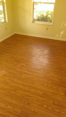 5th image of 711 W Silver Springs Pl