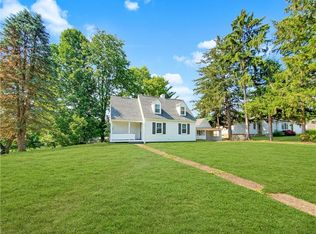 1278 W Laurel Cir, Mount Pleasant, PA 15666
