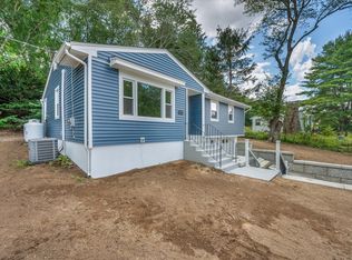 9 Sunset Ave, Ledyard, CT 06339