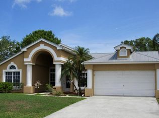 3220 SE Quay St, Port Saint Lucie, FL 34984