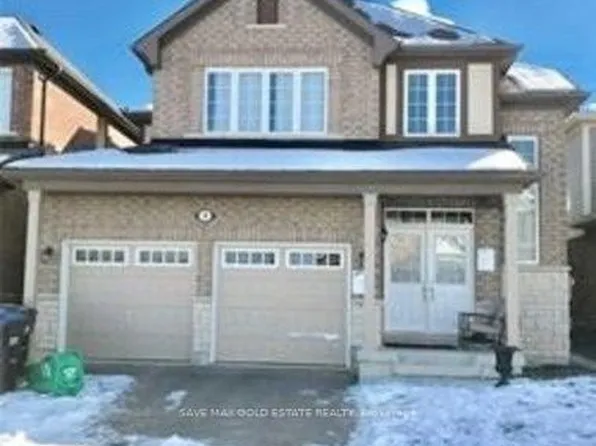 9 Troyer St, Brampton, ON L7A 4T4