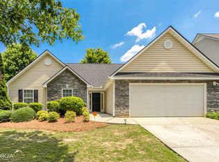 3364 Watson Meadow Ln, Loganville, GA 30052