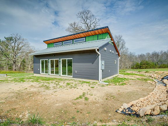 2nd image of 185 Cutshaw Ln