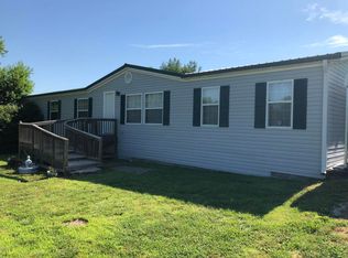 944 S Paint Ln, Carthage, MO 64836