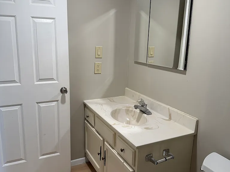 21 Agatha St #A — Photo 7