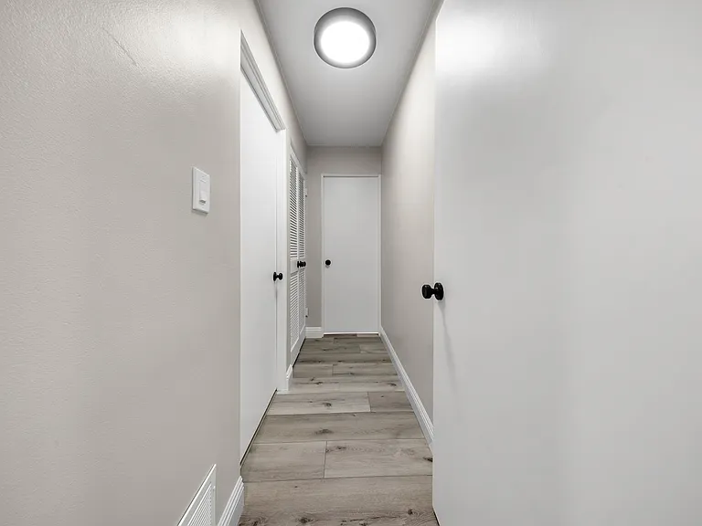 271 E San Antonio Dr. — Photo 11