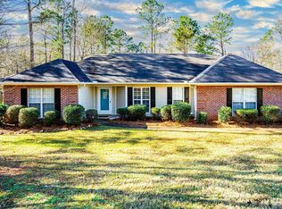 49 River Point Dr, Lagrange, GA 30240