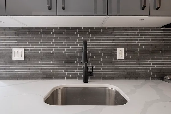 Rented by Oxford Property Group | media 13