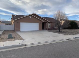 615 San Miguel St, Farmington, NM 87401