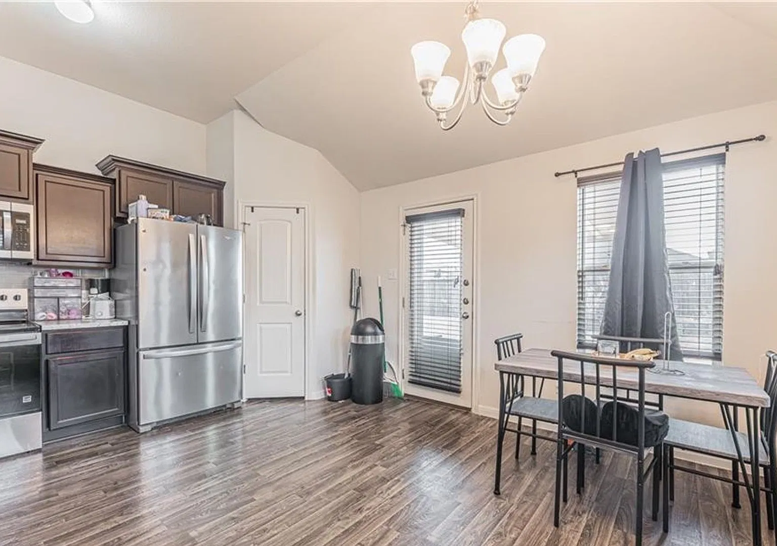 3-bedroom 2-bathroom house! — Photo 3