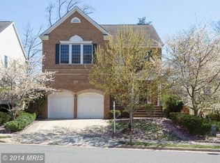 12815 Poplar Creek Dr, Fairfax, VA 22033