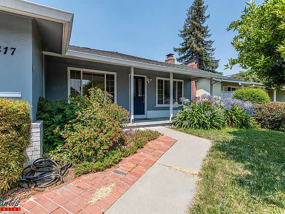2nd image of 417 Nuestra Ave