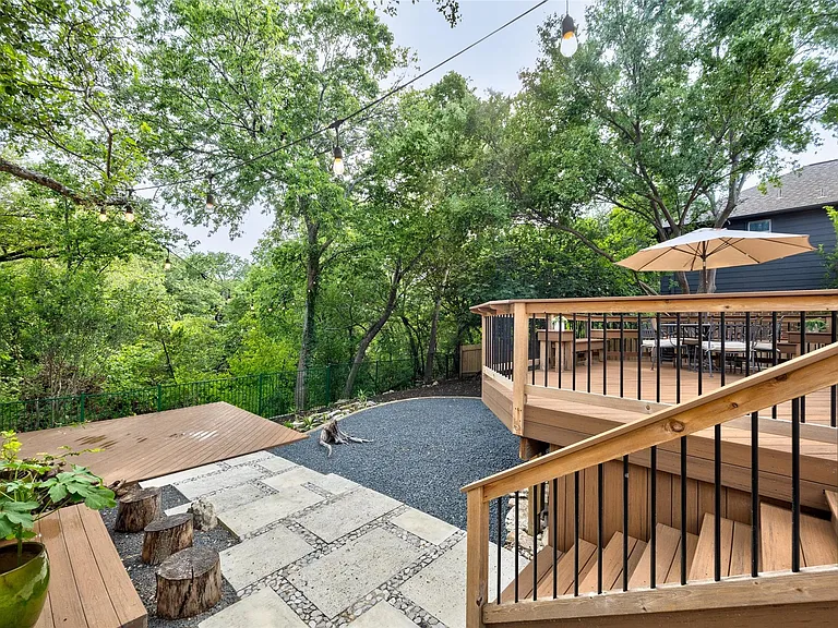 4033 Canyon Glen Cir — Photo 37