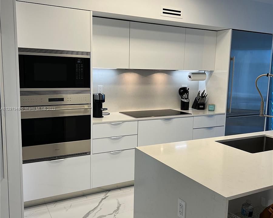 1st image of 9521 E Bay Harbor Dr #403