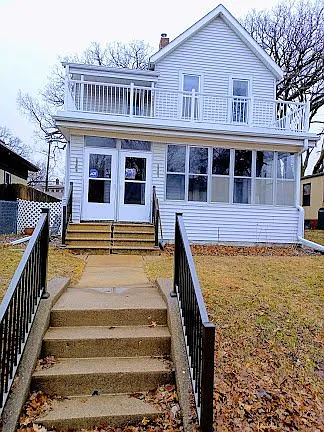 1741 Van Buren Ave #1 — Photo 1