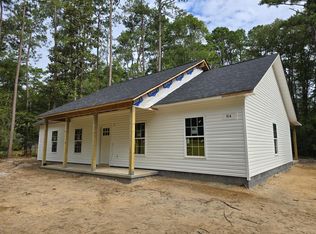 84 Branch Ave, Walterboro, SC 29488