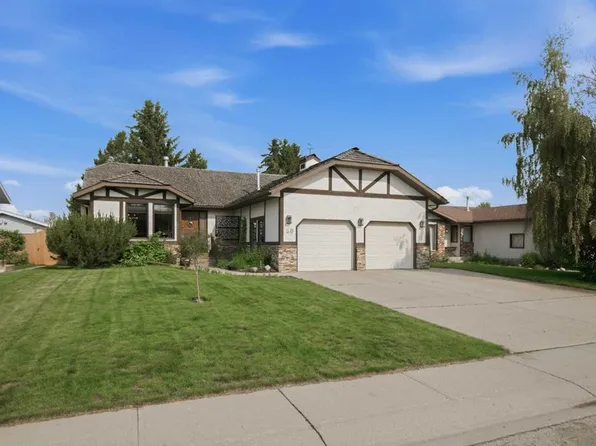 50 SE Rogers Cres, Red Deer, AB T4P 3K5