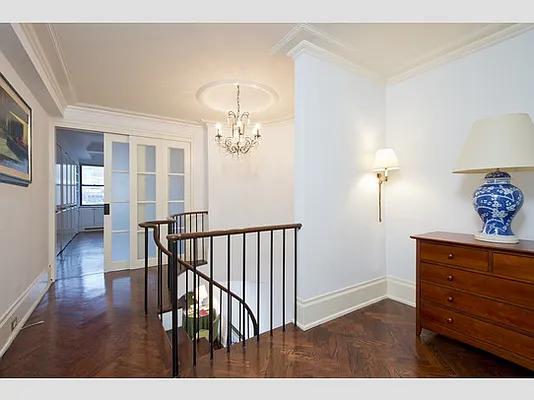 Sold by Stribling | media 4