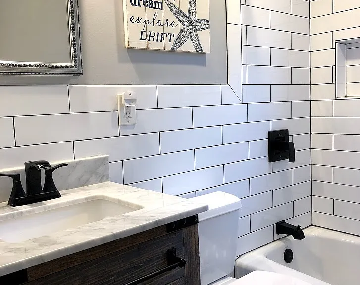 main level bath