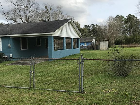 2nd image of 2178 Charleston Hwy