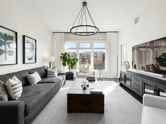2nd image of 828 Bobcat Ave #303