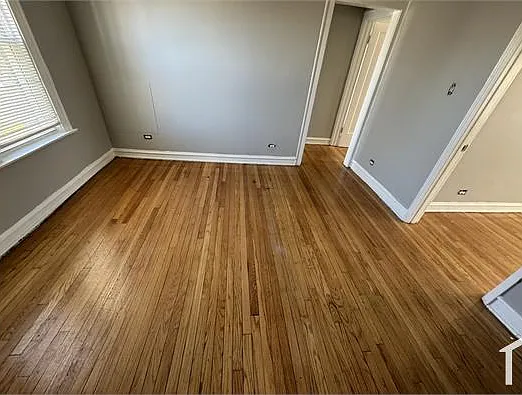 7156 S Rhodes Ave — Photo 7