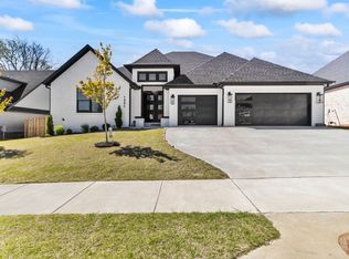 1551 Westridge Ln, Centerton, AR 72719