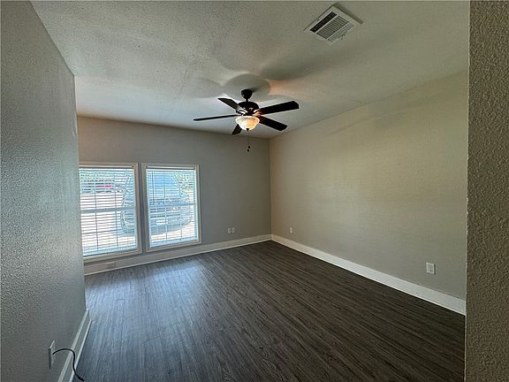 2nd image of 1604 Austin Ave