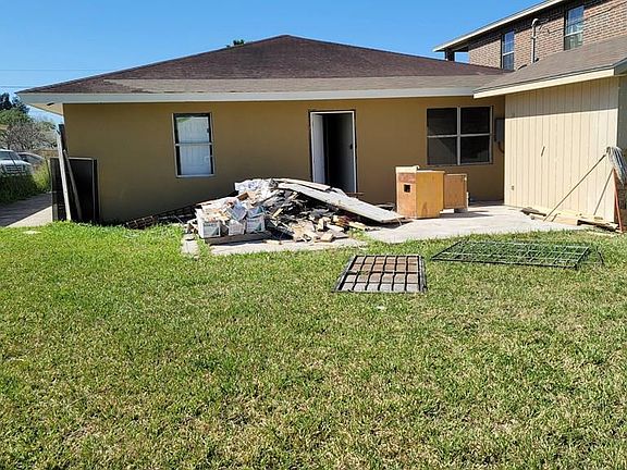 3rd image of 6062 Tecate Dr
