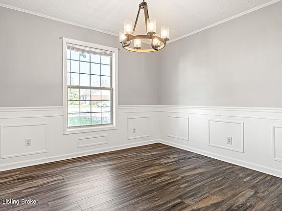 5th image of 312 Dogwood Ct