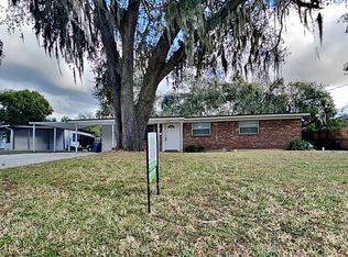 312 Suzanne Dr, Jacksonville, FL 32218