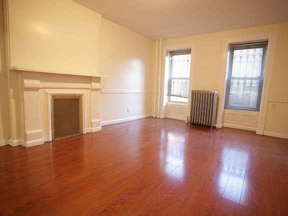 3rd image of 485A Hancock St APT 4
