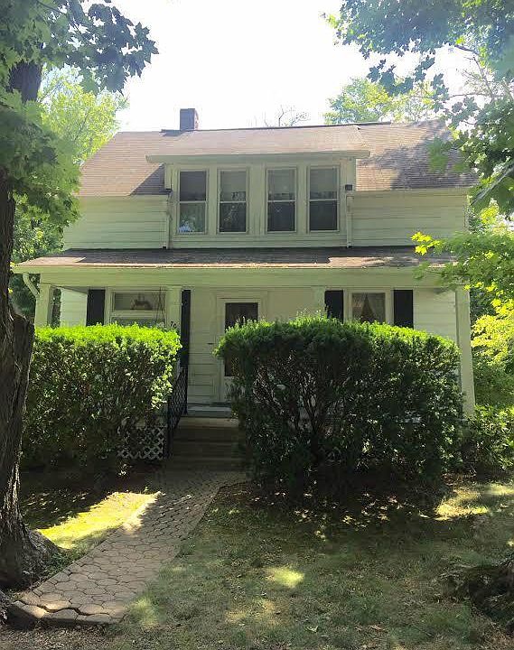 1st image of 70 Maple Ave