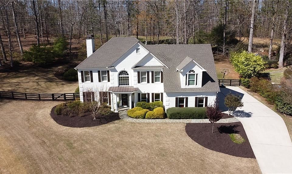 1st image of 830 Oxford Meadow Ct