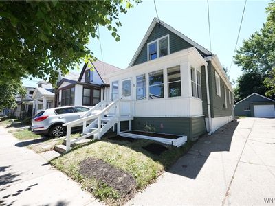 15 Royal Ave, Buffalo, NY, 14207