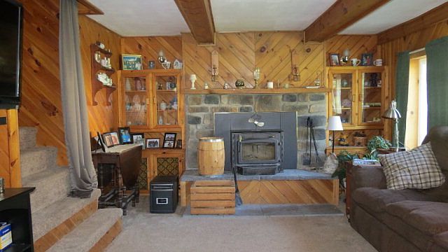 2nd image of 351 Silver Lake Rd