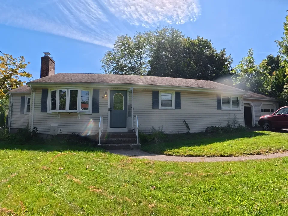1685 Shepard Ave