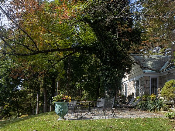 24 & 30 Berkshire Heights Rd