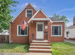 4403 Dawnshire Dr, Parma, OH 44134