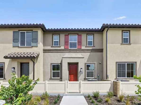 33185 Opal Glass Dr, Winchester, CA 92596