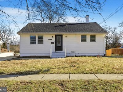 9013 Volta St, Lanham, MD, 20706