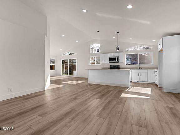 5th image of 968 Railborne Dr