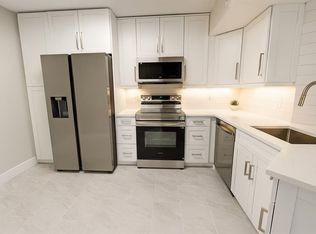 9055 Wiles Rd APT 208, Pompano Beach, FL 33067