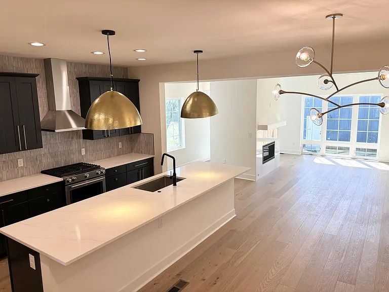 220 Briggs St #1 — Photo 6