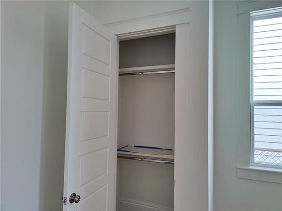 5th image of 1839 Saint Ann St