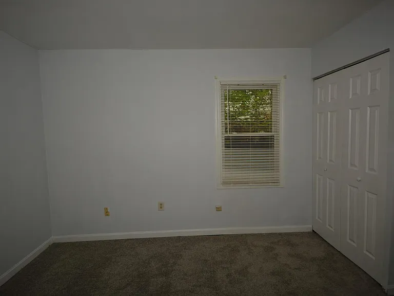 1086 Wellspring Dr — Photo 15