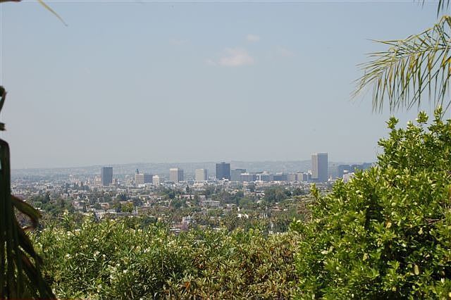 1st image of 2339 Effie St