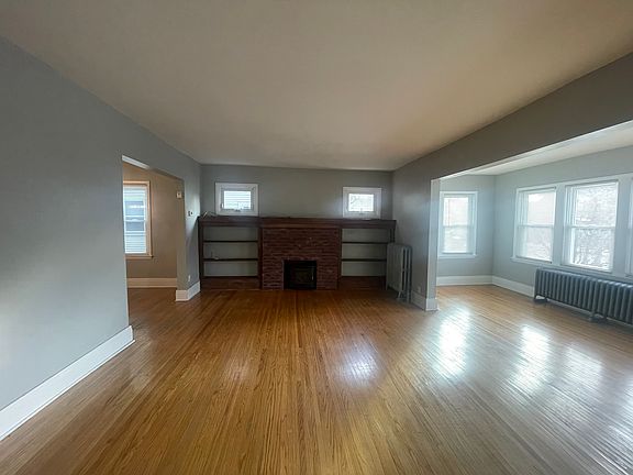2nd image of 65 N Park Ave #1